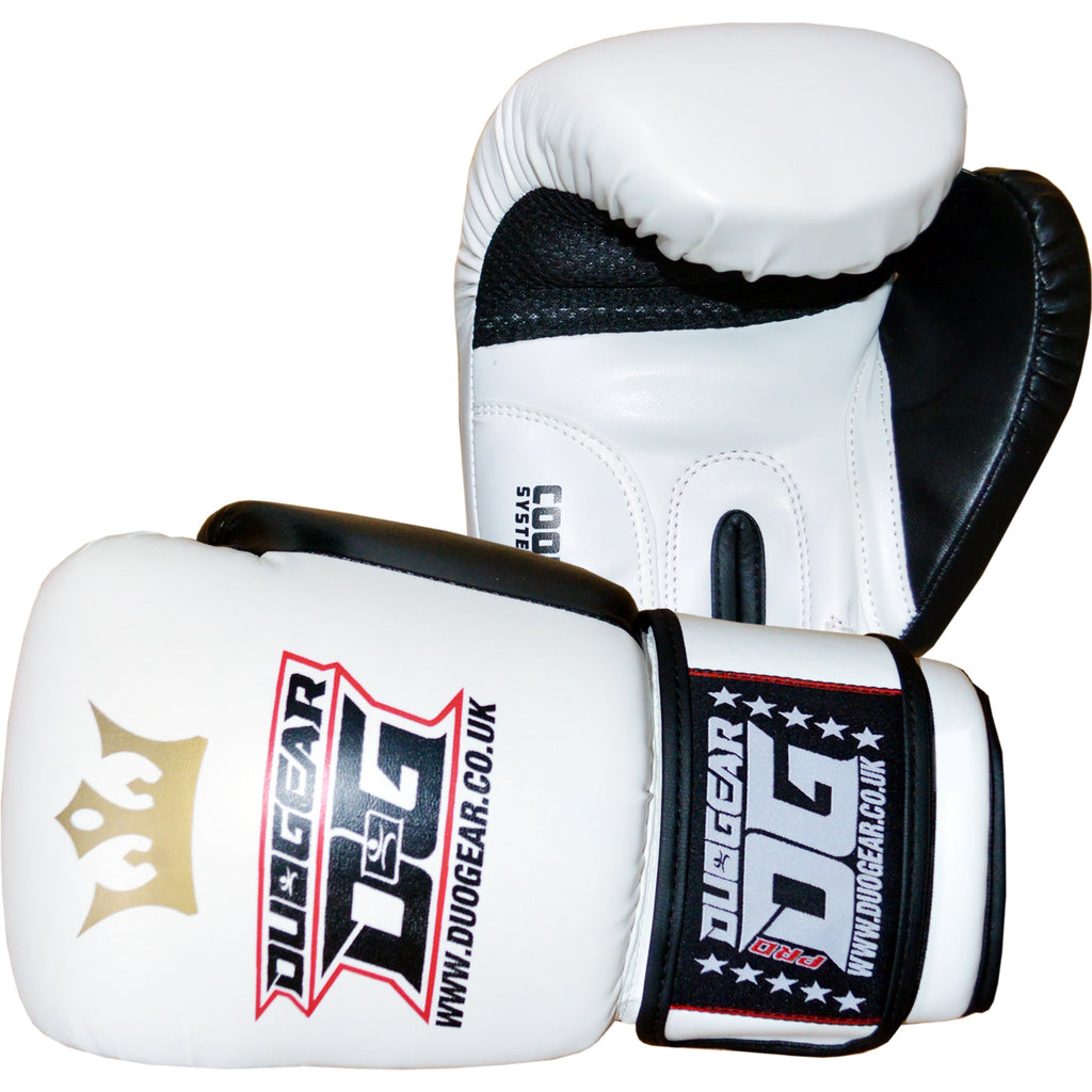 Twins Boxing Gloves - Nagas White/Gold - FREE P&P - Muay Thai, MMA, Boxing Twins Boxing Gloves - Nagas White/Gold - FREE P&P - Muay Thai, MMA, Boxing