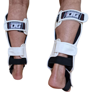 RS22 MUAY THAI KICKBOXING SHIN & INSTEP PROTECTORS